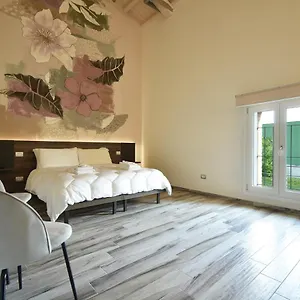 Royal Garden Luxury Guest house